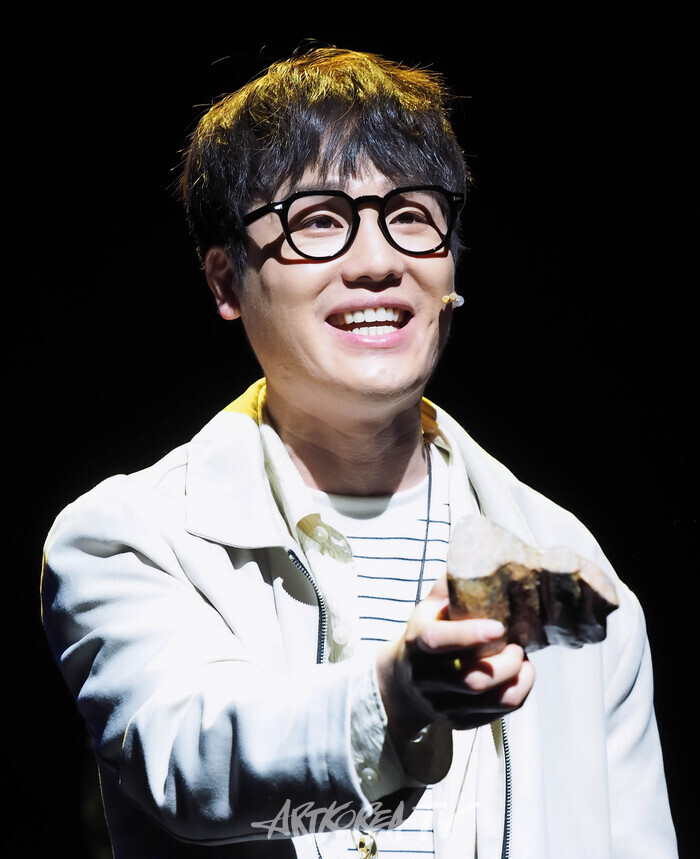 [AK화보] 김범준-김아영, 해피엔딩을 위한 대화 '넌 어떻게 하고 싶니' (더 트라이브)