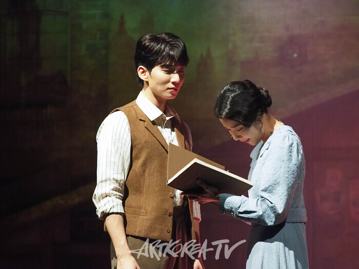 [AK화보] 박란주-윤은오, 내 이야기의 결말은 (버지니아 울프)