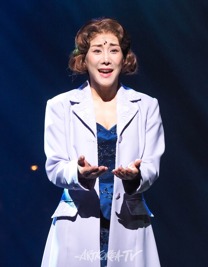 [AK화보] 김소향-김성식-민재완, 그건 저들의 세상 (벤자민 버튼)