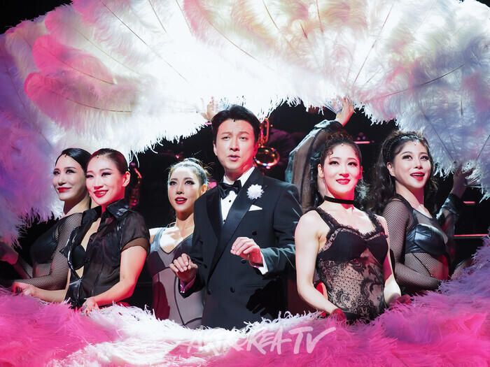 [AK포토] 박건형, 'All I care about' (시카고)