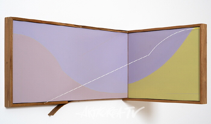 [문현정 미술평론] inter- (사이)