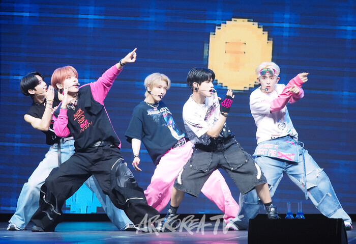 [AK현장] '다함께 미치고 팔짝' 나우어데이즈, 새롭게 전하는 데이즈팝 감성 (종합)