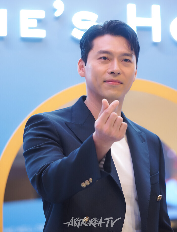 [AK포토] 현빈, 명불허전 여심저격 미소