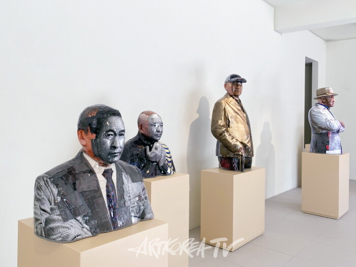 박서보 1주년 기념-'권오상 데오도란트 조각'전