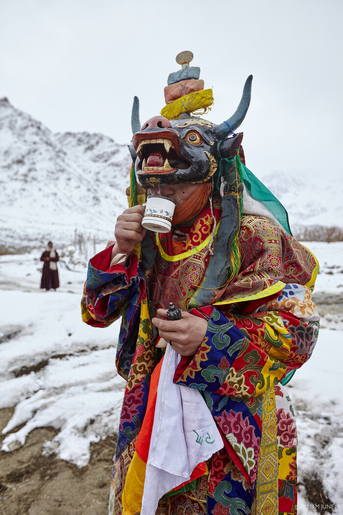 사진가 남준 개인전 '구도(求道) – 진리를 찾는 사람들'