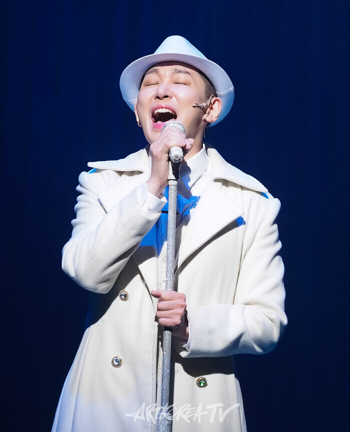 [AK화보] 김호영-송문선-조환지, '빗속에서' (광화문연가)