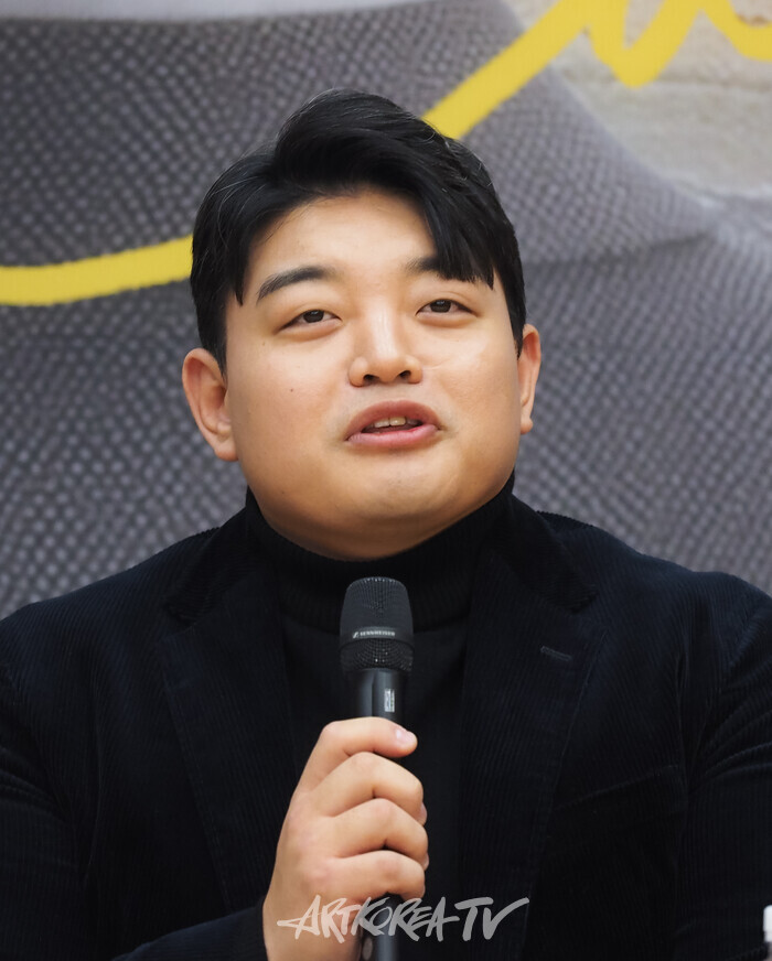 [AK포토] 테너 김정훈 