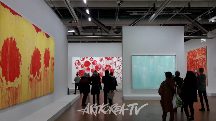 작품의 에너지와 사이톰블리 'CYTOMBLY'