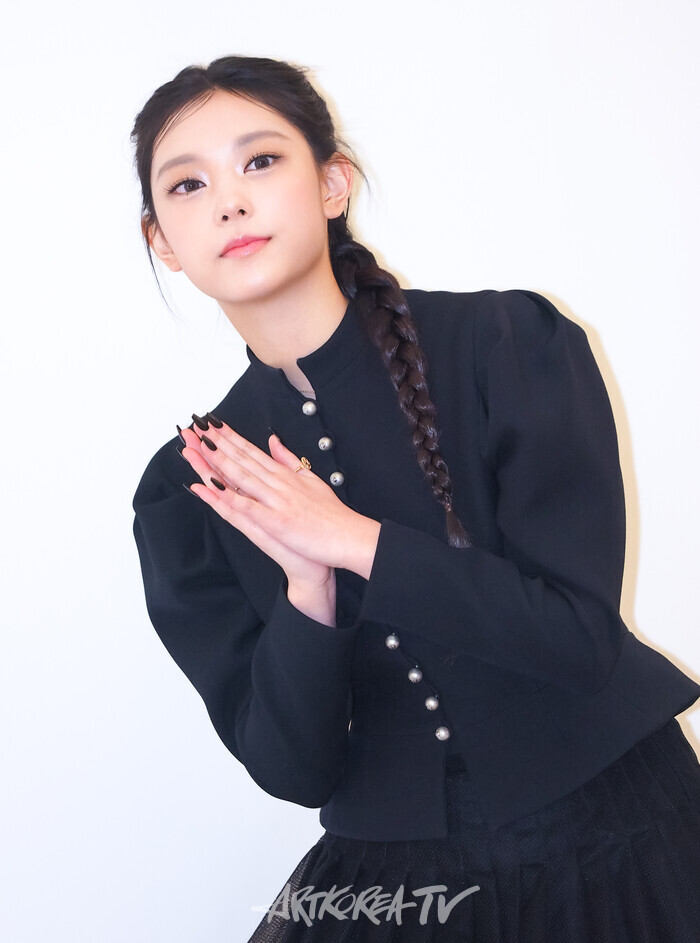 [AK포토] 뉴진스 해린, 사랑스러움 물씬