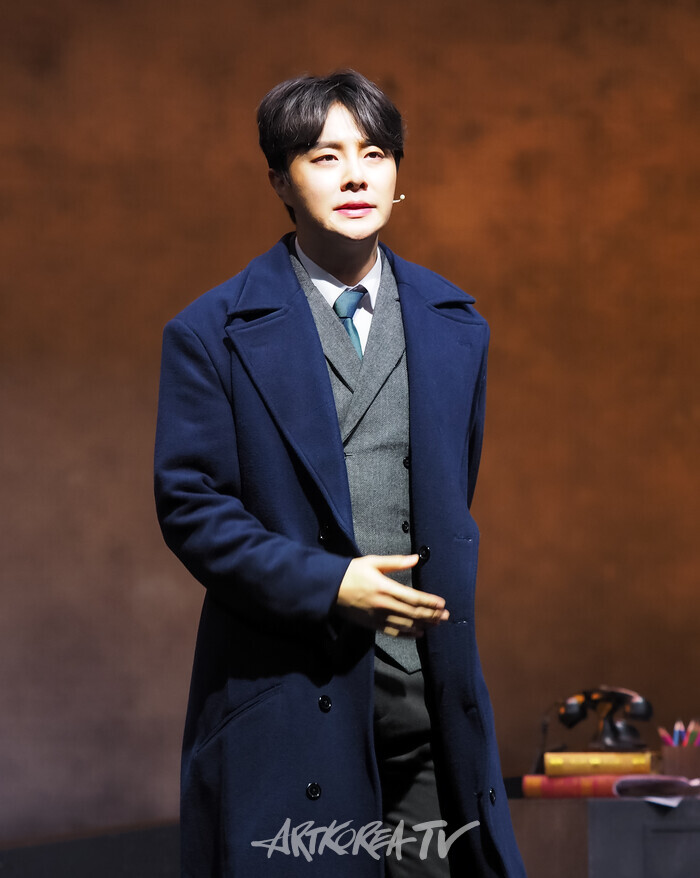 [AK포토] 최민우, 스타 기자 에라스무스 윌슨 (넬리블라이)