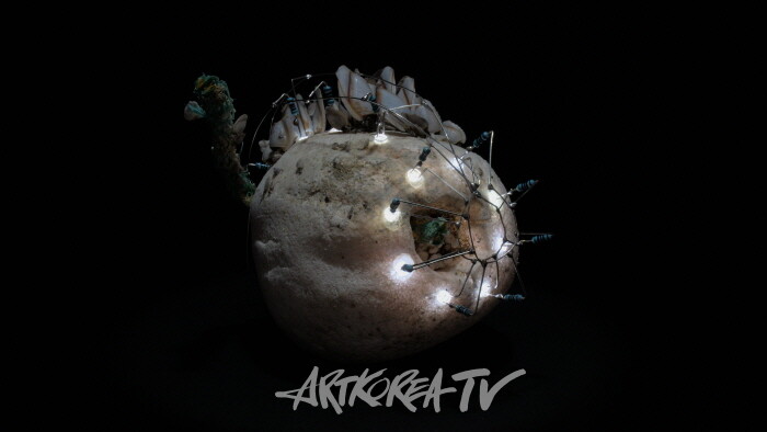 김현준 개인전 '숨이 닿지 않는 곳으로부터', 쉐마미술관에서 개최