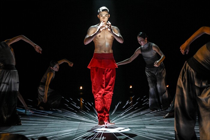 [AK현장] 서울시무용단 '스피드' ... 정적인 고요함을 깬 한국춤의 새로운 패러다임