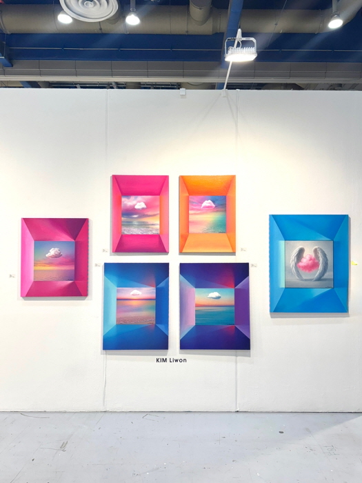 김리원 작가, ‘2025 조형아트서울’에서 커렌시아 시리즈로 주목…