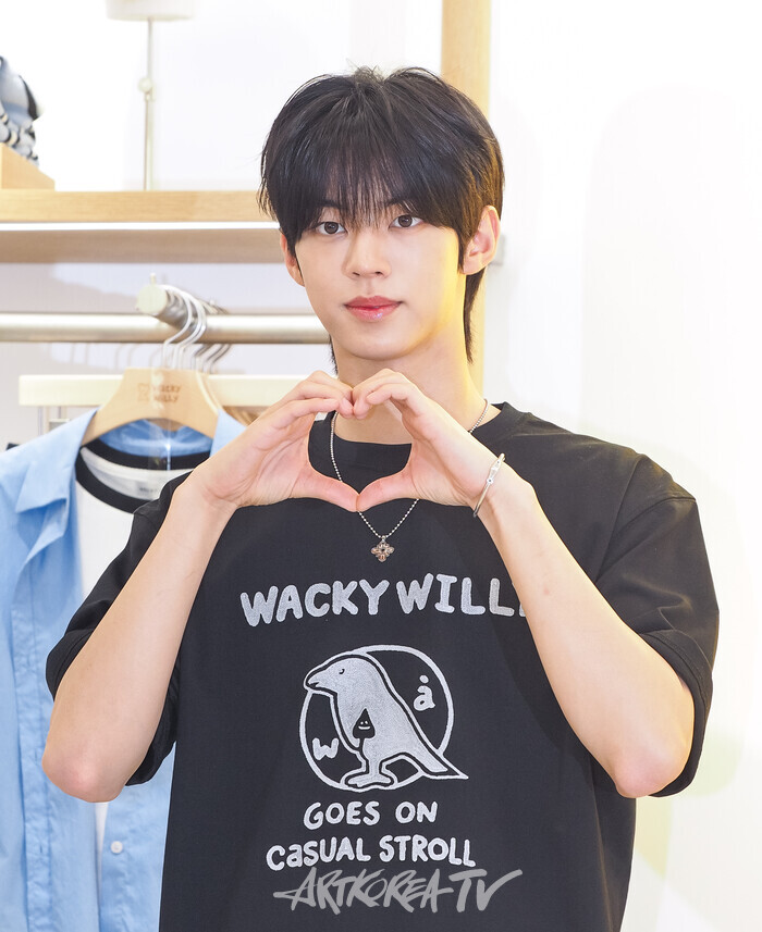 [AK포토] 투어스(TWS) 도훈, 완전 만찢남