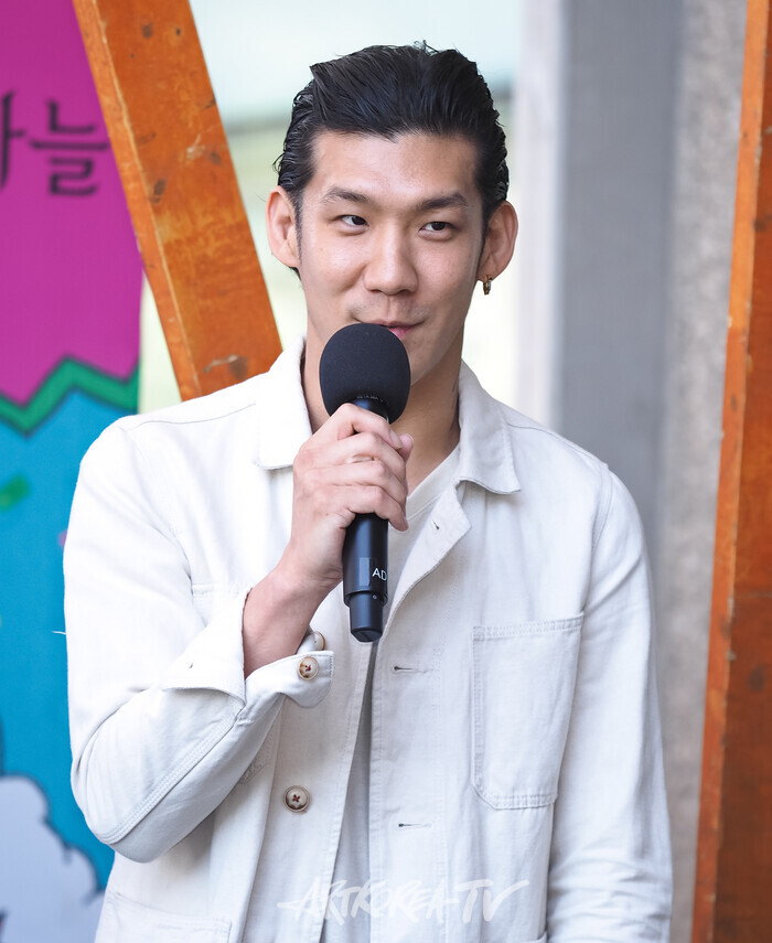 [AK포토] '접점' 김재덕 