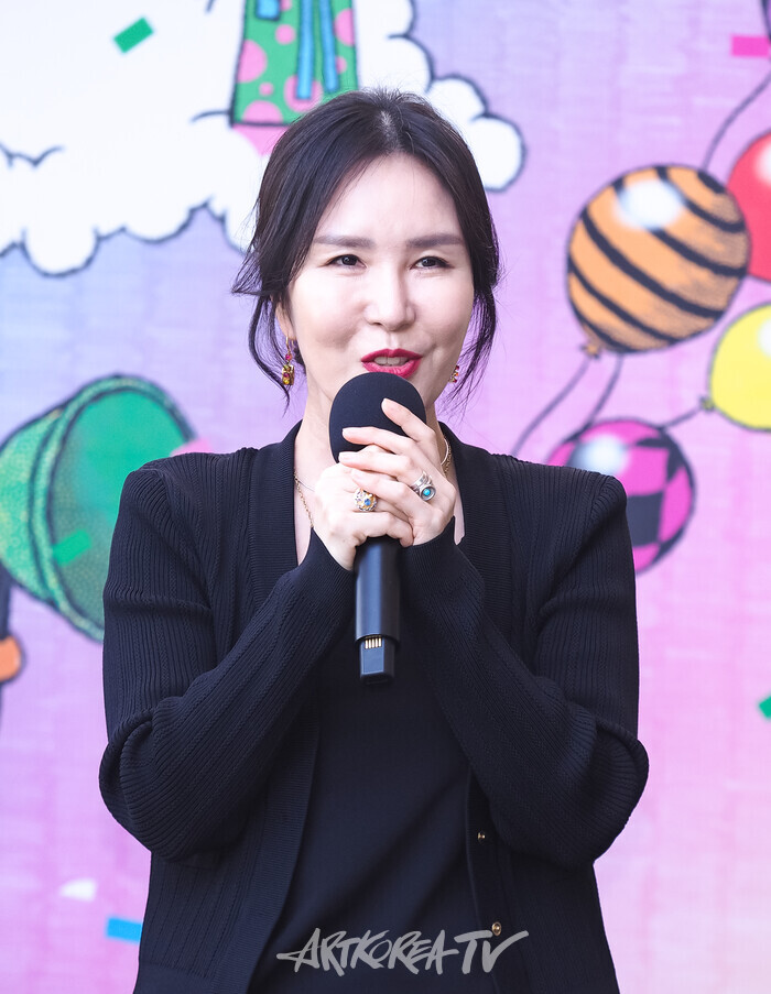 [AK포토] '떼창삼삼' 최수정 