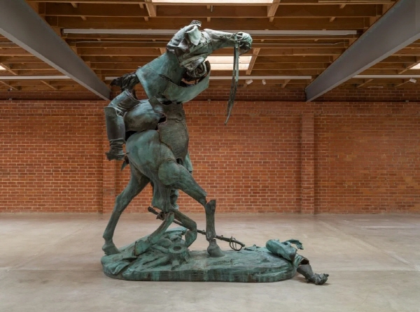 [해외특집 칼럼] 무너진 기념비, 부끄러운 역사를 전시하다