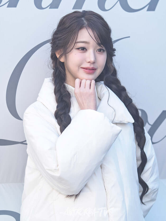 [AK포토] 장원영, 포근함에 반하겠네